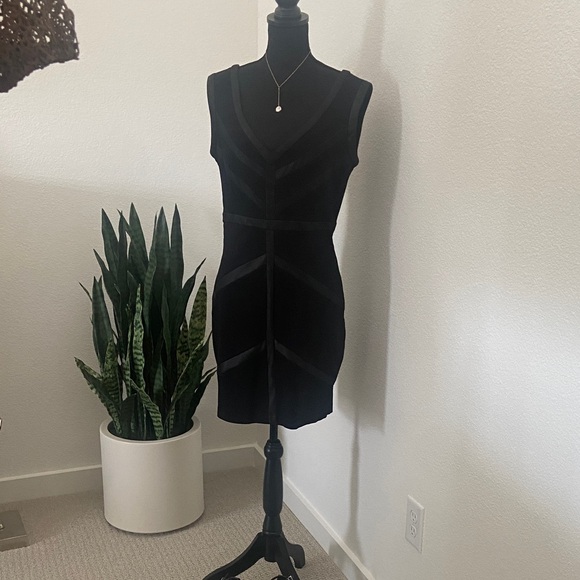 XOXO Black Mini Dress - Picture 1 of 5
